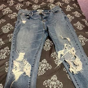 size 5 cello jeans, worn a couple times, not stretchy. they fit smaller than a 5